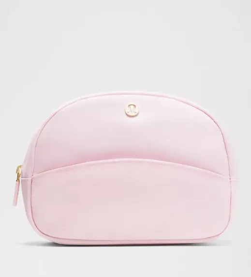 City Essentials Pouch 4L